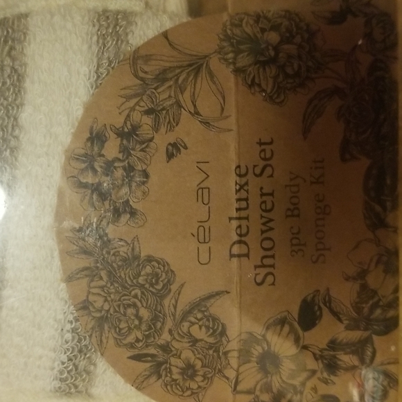 CELAVIE Shower Set - Picture 3 of 8